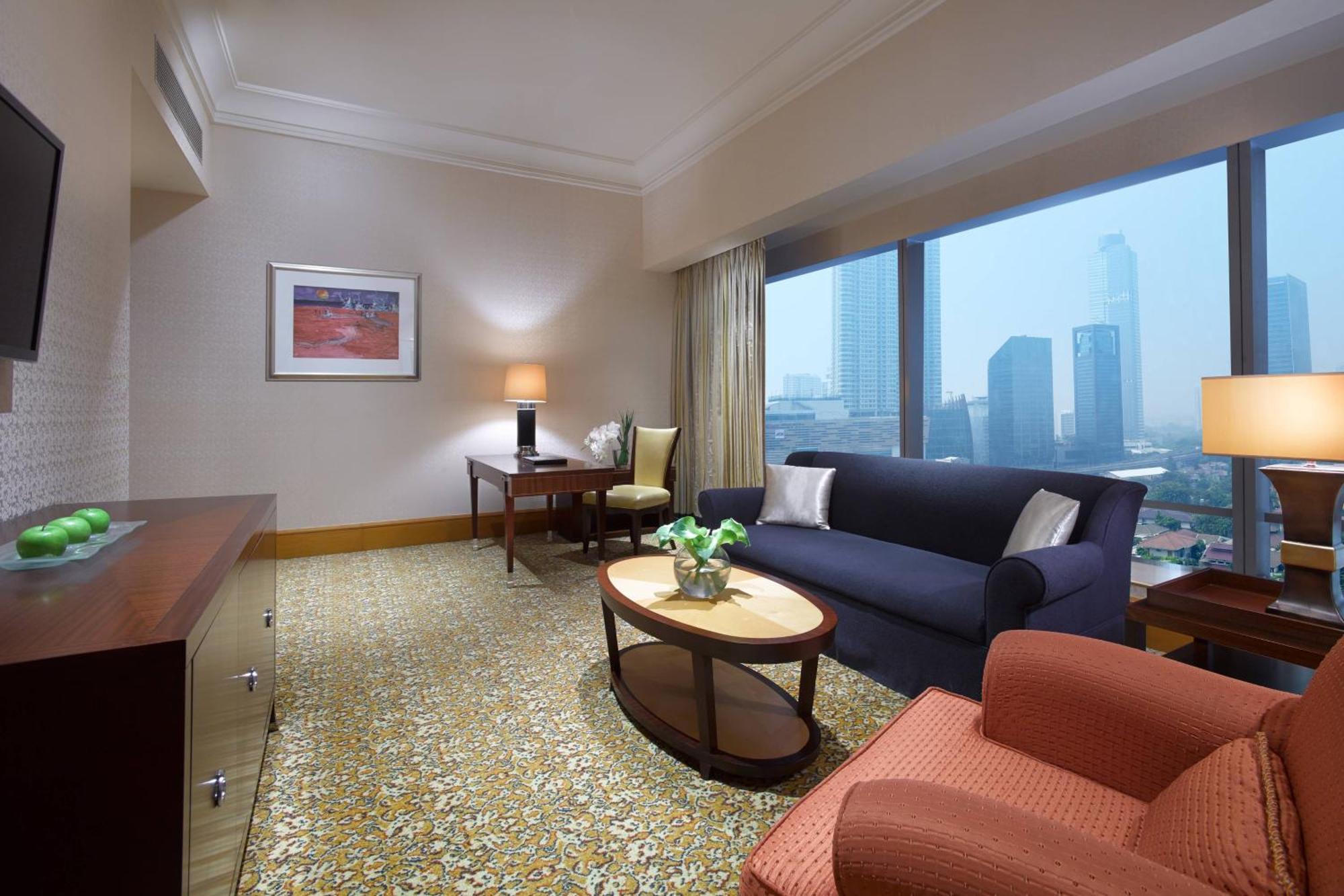 The Ritz-Carlton Jakarta, Mega Kuningan Hotell Exteriör bild